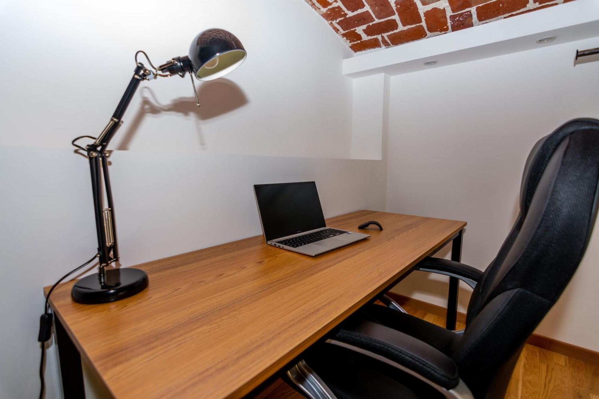 Apartment Industrial Loft -center Of Turin- By Happyhostorino